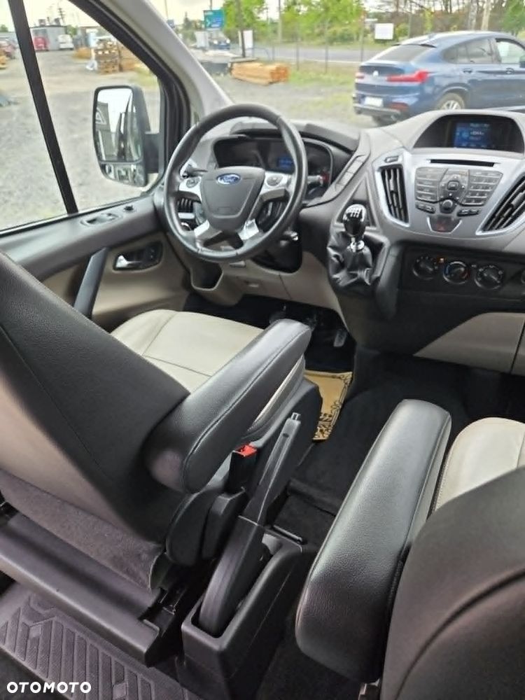 Ford TRANSIT CUSTOM - 18