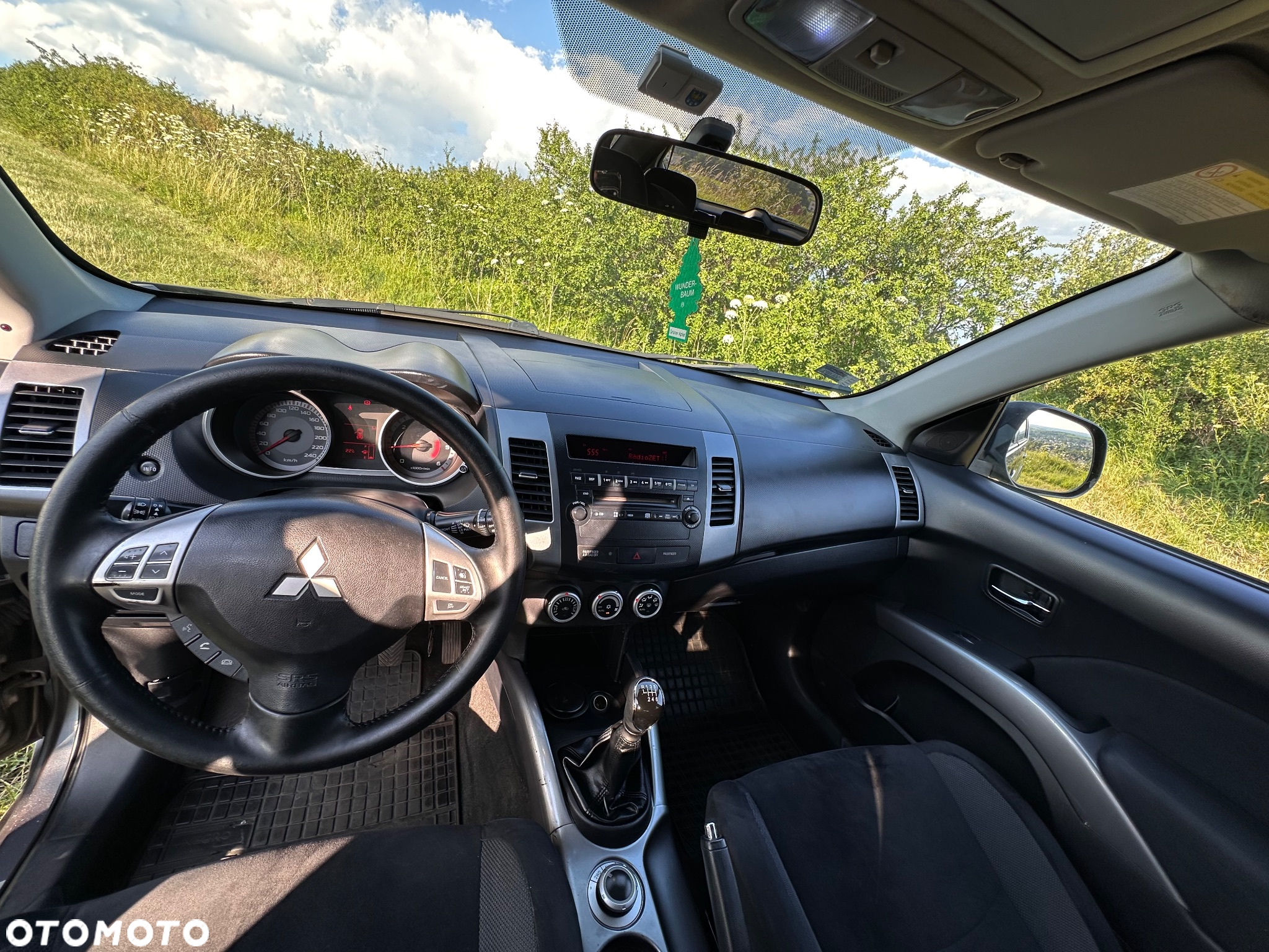 Mitsubishi Outlander 2.0 DI-D 4WD Instyle - 10