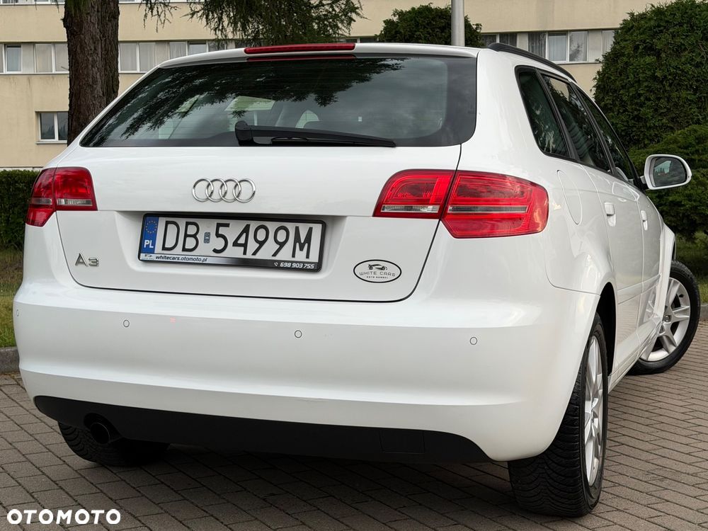 Audi A3 Sportback 1.6 Attraction - 32
