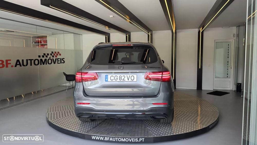 Mercedes-Benz GLC 220 d 4Matic 9G-TRONIC AMG Line - 17