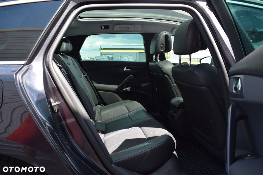 Peugeot 508 HDi FAP 160 Allure - 11
