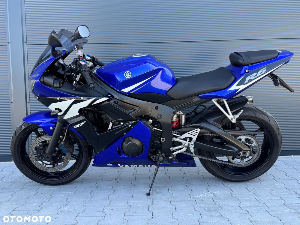 Yamaha R6 - 10