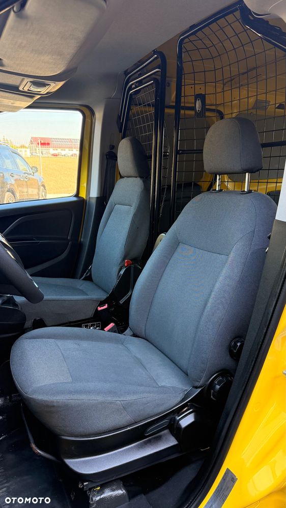 Fiat Doblo - 22