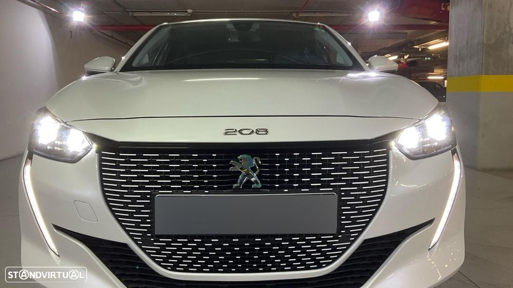 Peugeot e-208 50 kWh Allure - 4