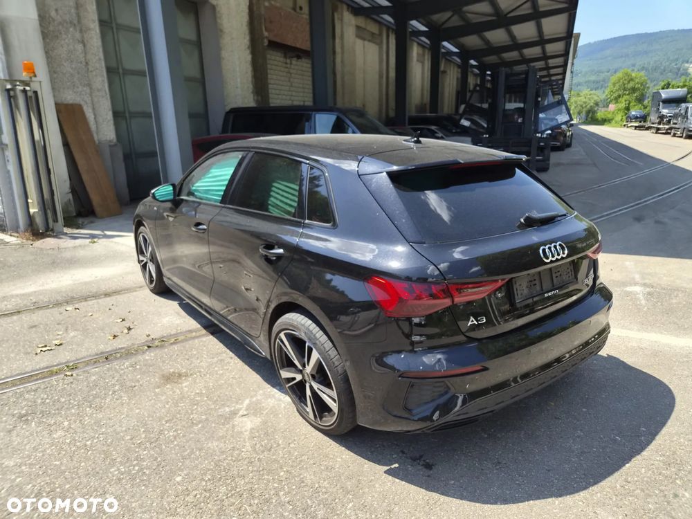 Audi A3 Sportback 35 TFSI S tronic S line - 1