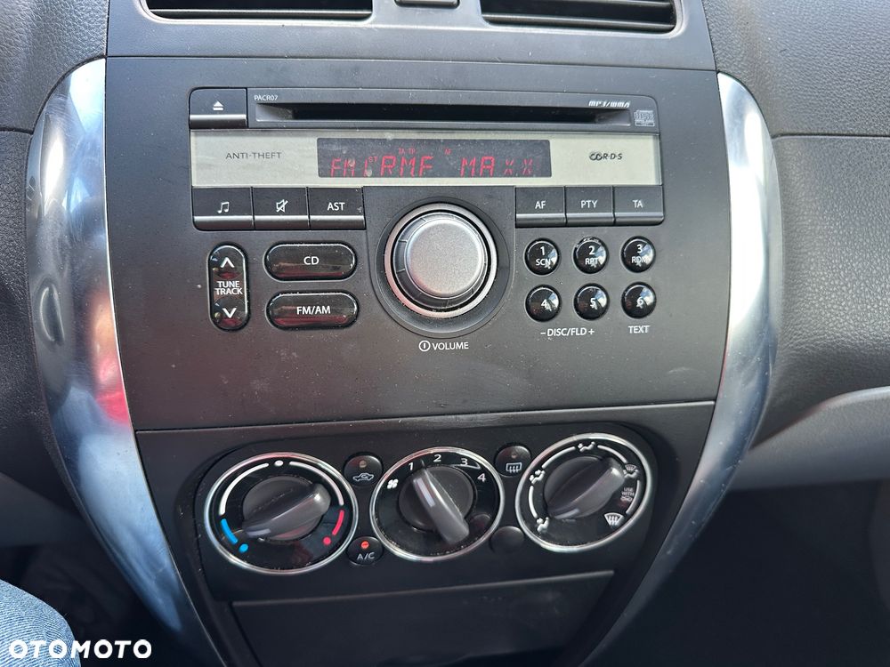 Suzuki SX4 - 13