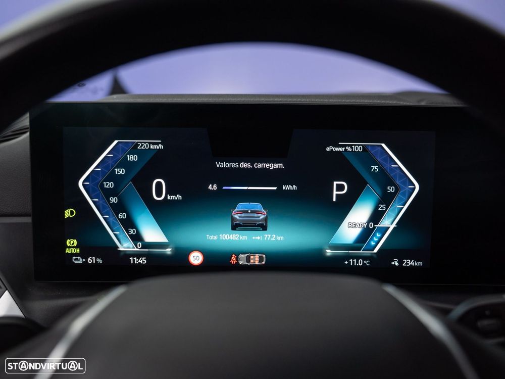 BMW i4 eDrive40 - 17