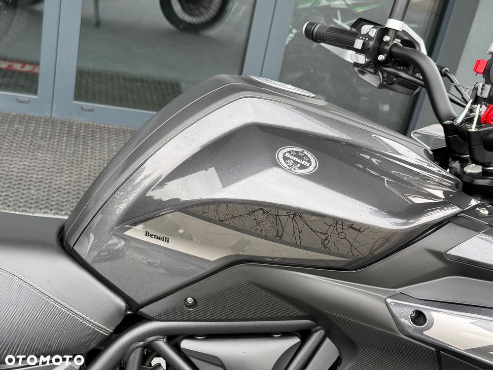Benelli TRK 502X - 16
