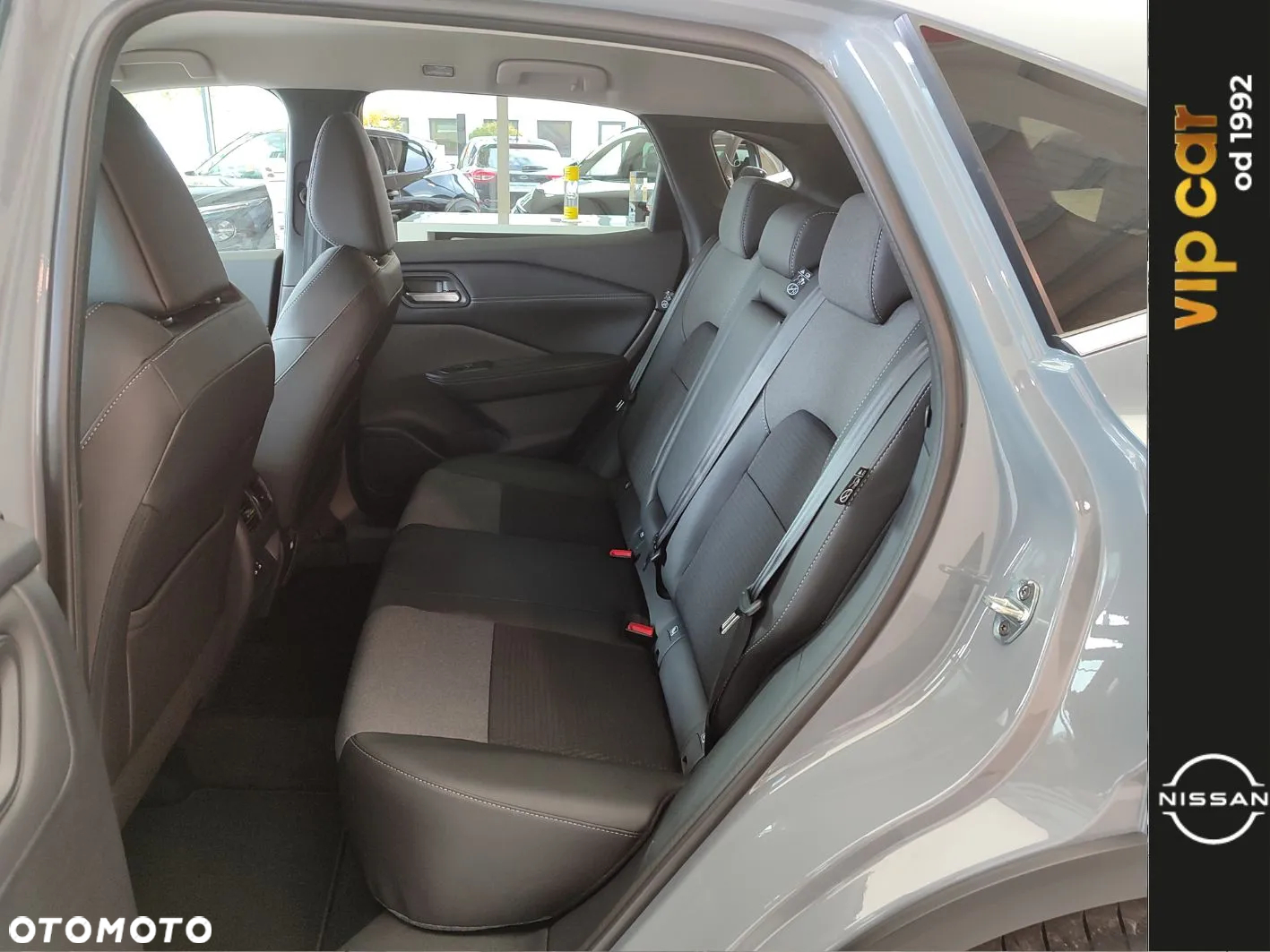 Nissan Qashqai 1.3 DIG-T mHEV N-Connecta Xtronic - 9