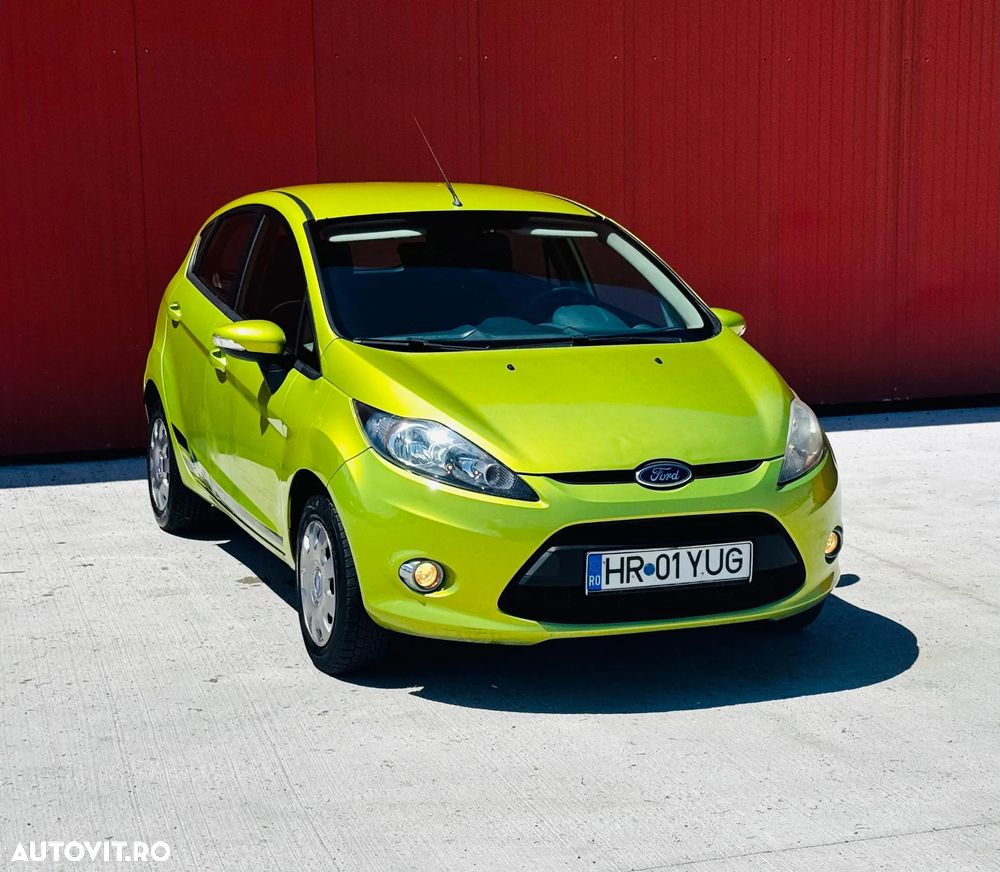 Ford Fiesta 1.6 TDCI DPF Ghia - 4