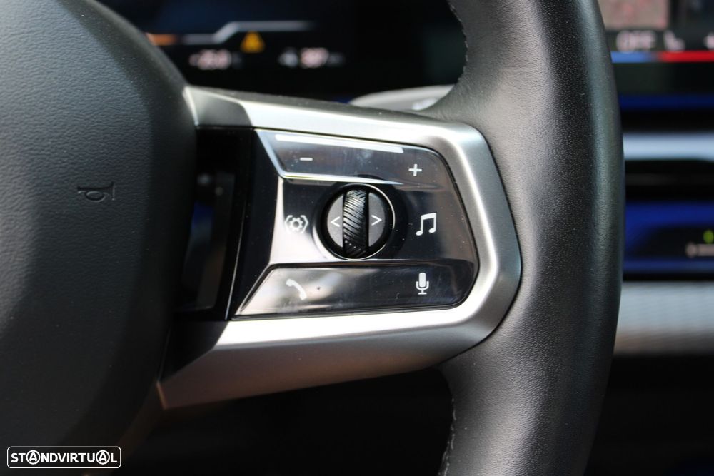 BMW i5 eDrive40 Pack Desportivo M - 24