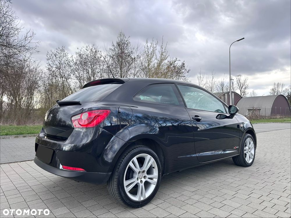 Seat Ibiza SC 1.4 16V Style - 2