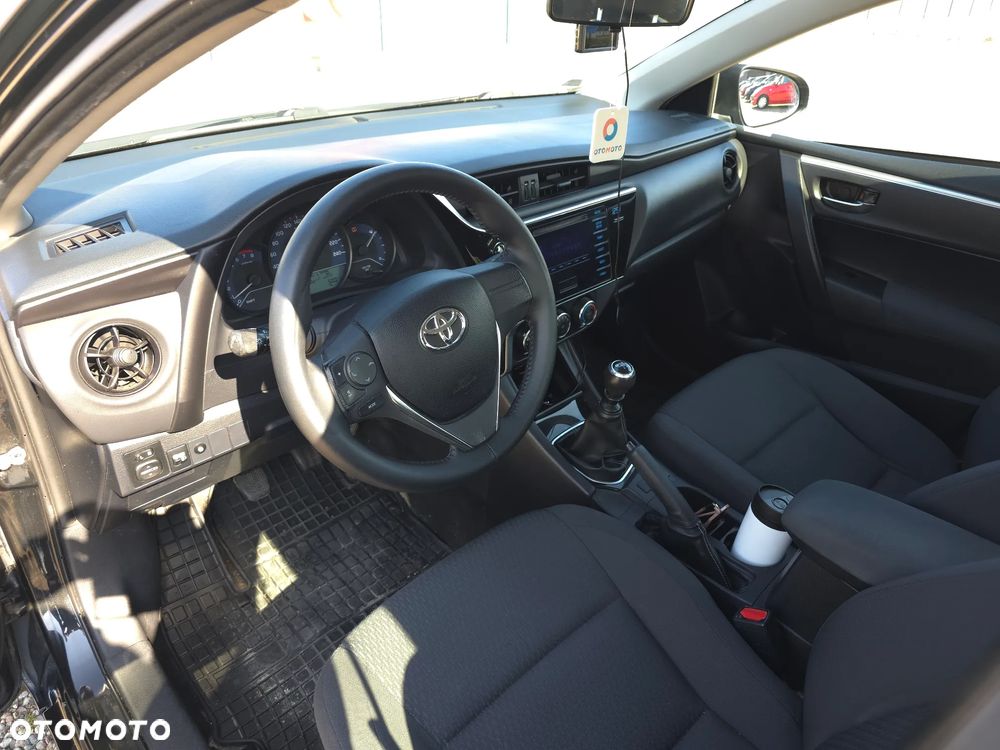 Toyota Corolla 1.6 Active EU6 - 20