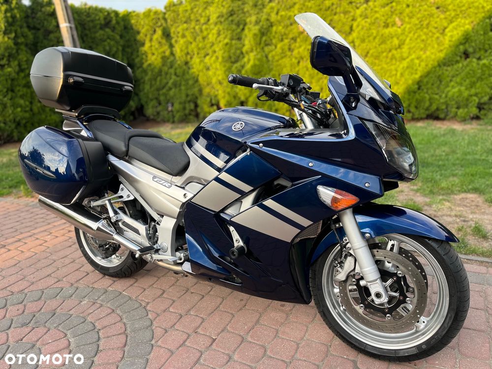 Yamaha FJR - 4