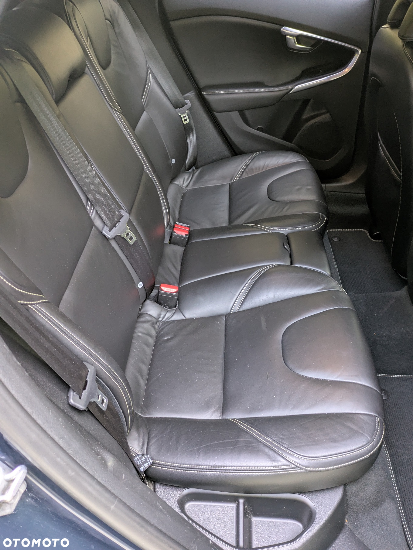 Volvo V40 T5 Geartronic R Design - 23