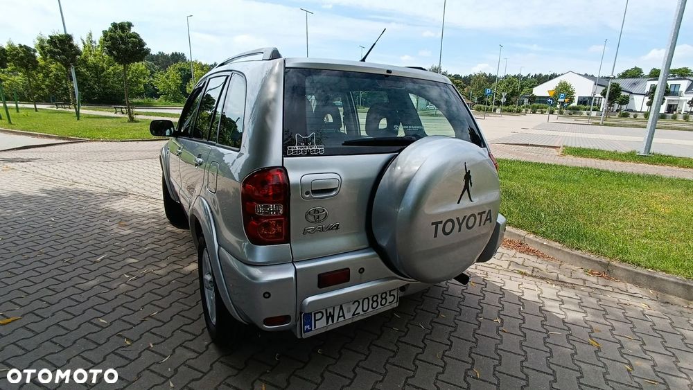 Toyota RAV4 2.0 D-4D Luna - 4
