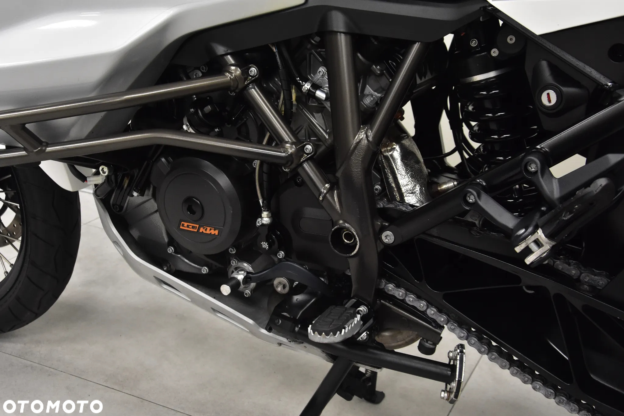 KTM Super Adventure - 19