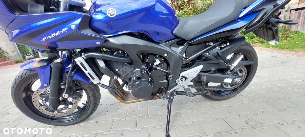 Yamaha FZ6 - 7