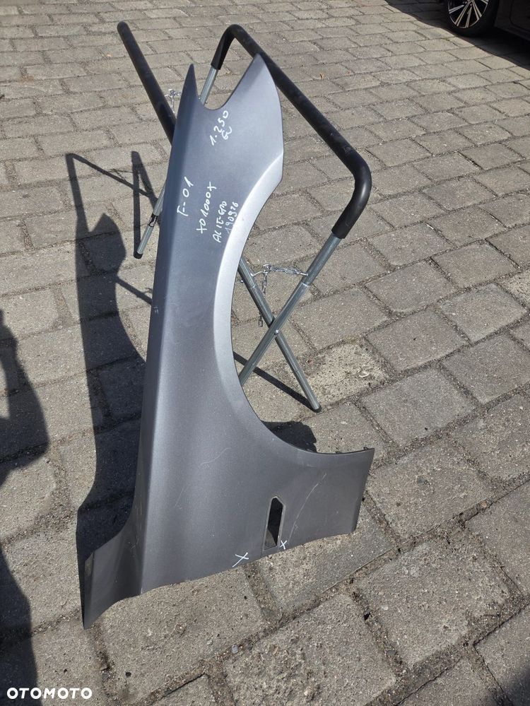 Błotnik BMW seria 7 F01 przód prawy