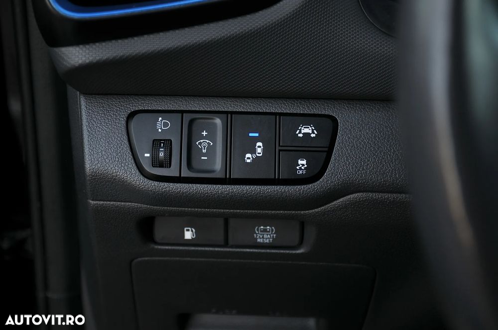 Hyundai IONIQ 141CP Exclusive - 15