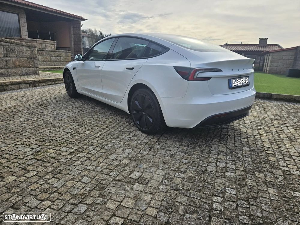 Tesla Model 3 Tração Traseira - 4