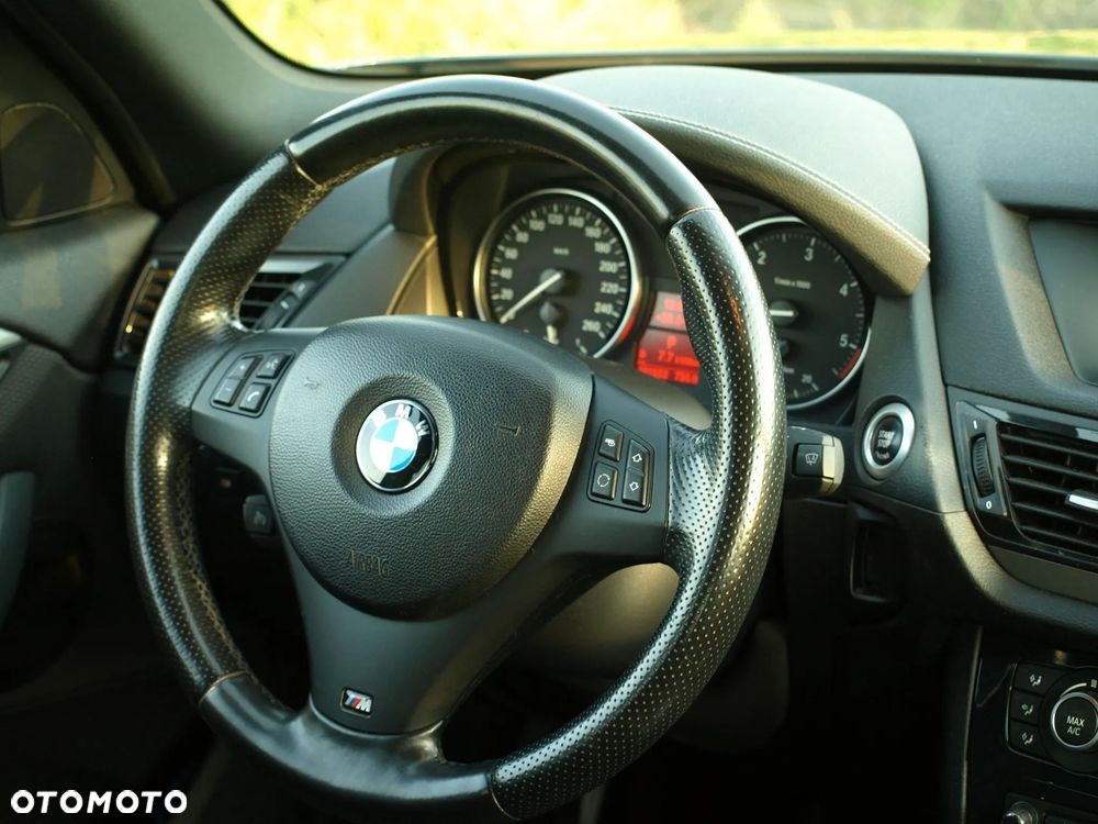BMW X1 xDrive25d - 24