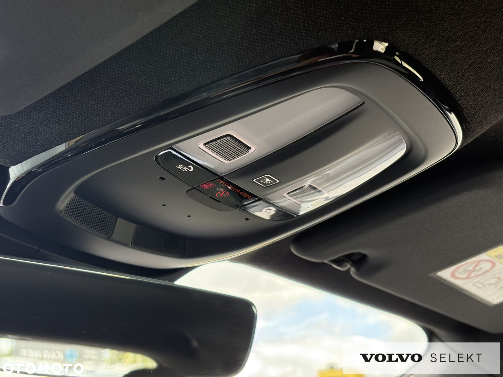 Volvo XC 40 - 33