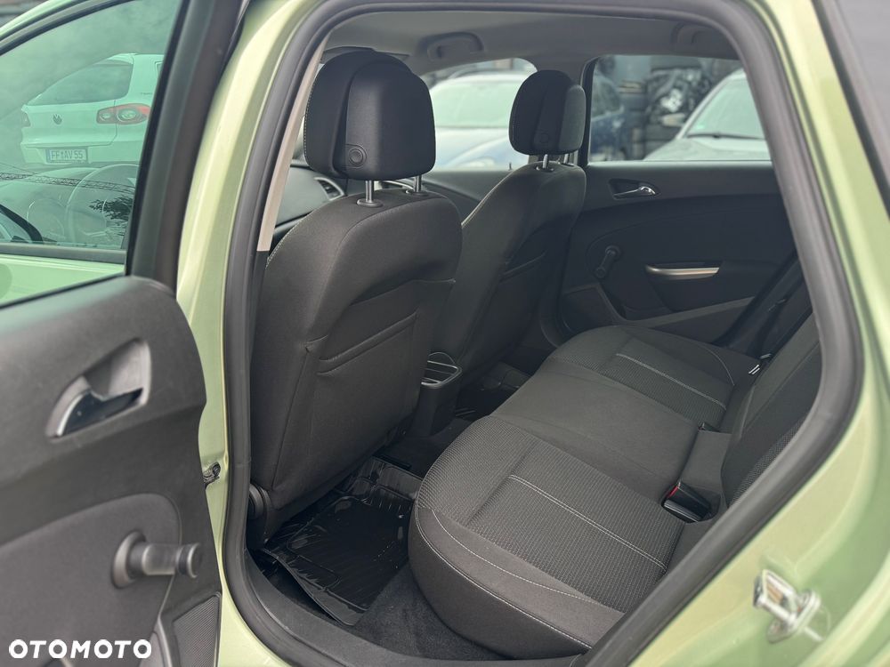 Opel Astra 1.4 Turbo 150 Jahre - 26