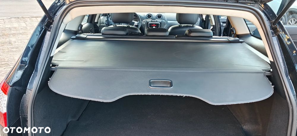 Ford Mondeo 2.0 Platinium X - 37