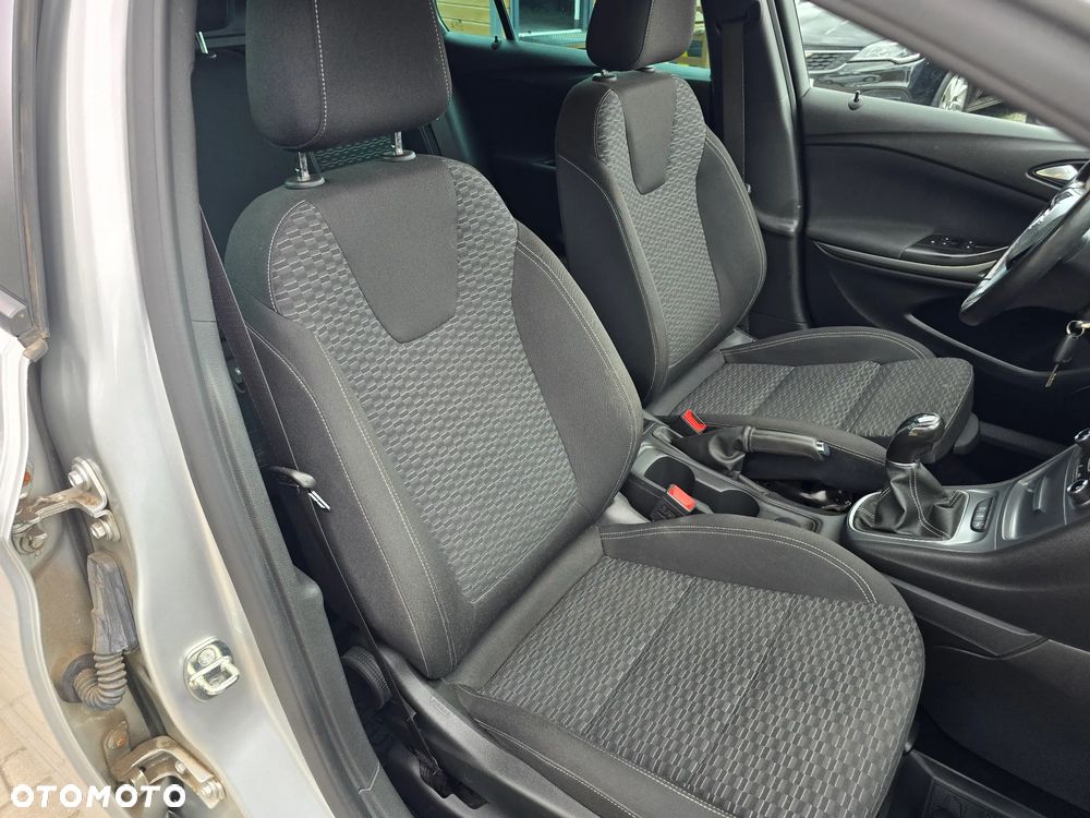 Opel Astra - 15