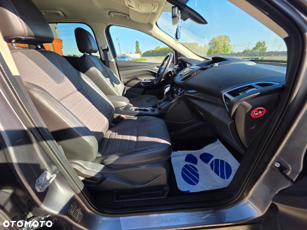 Ford Kuga - 23
