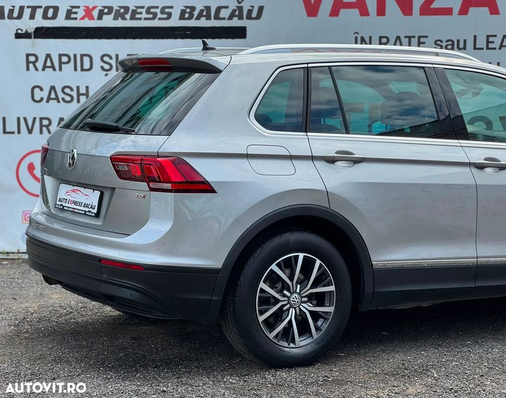 Volkswagen Tiguan - 23
