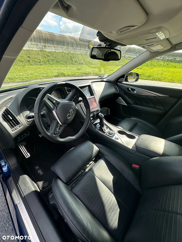 Infiniti Q50 2.0t Sport Tech EU6 - 12