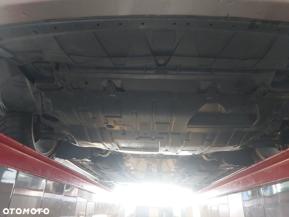 Volkswagen CC 2.0 TDI DPF BMT DSG - 20