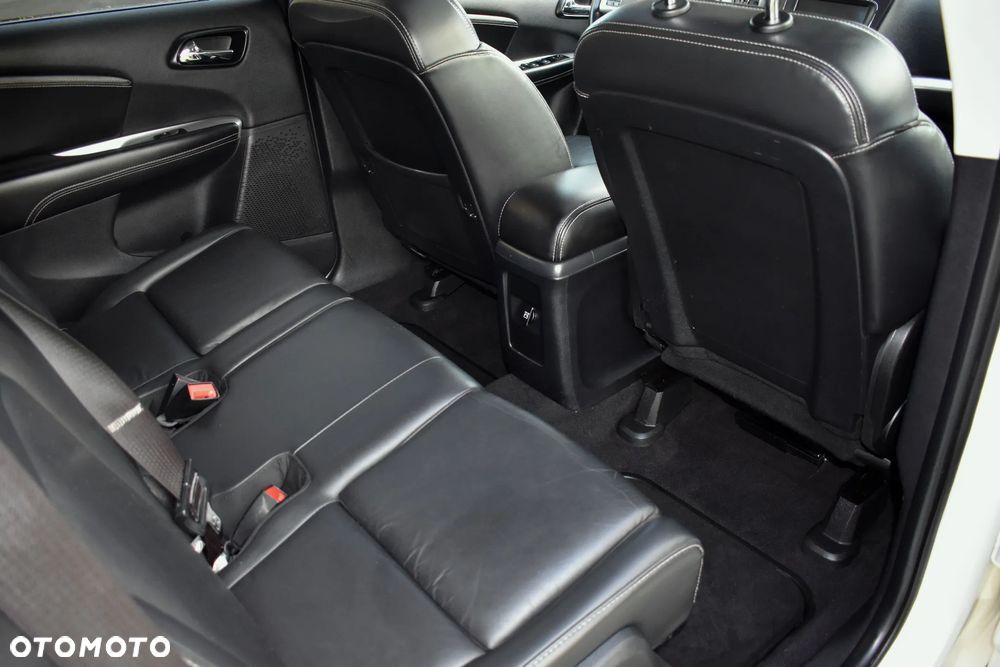 Fiat Freemont 2.0 Multijet 16V DPF Automatik Allrad Black Code - 37