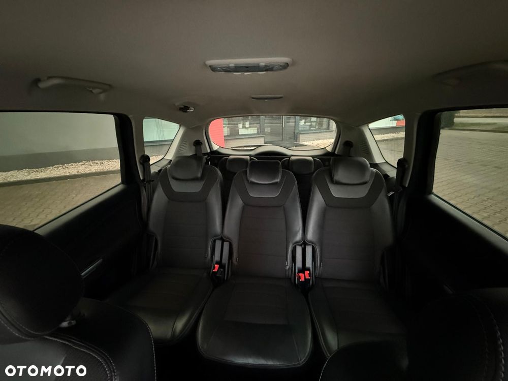 Ford S-Max 2.0 TDCi DPF Titanium - 22