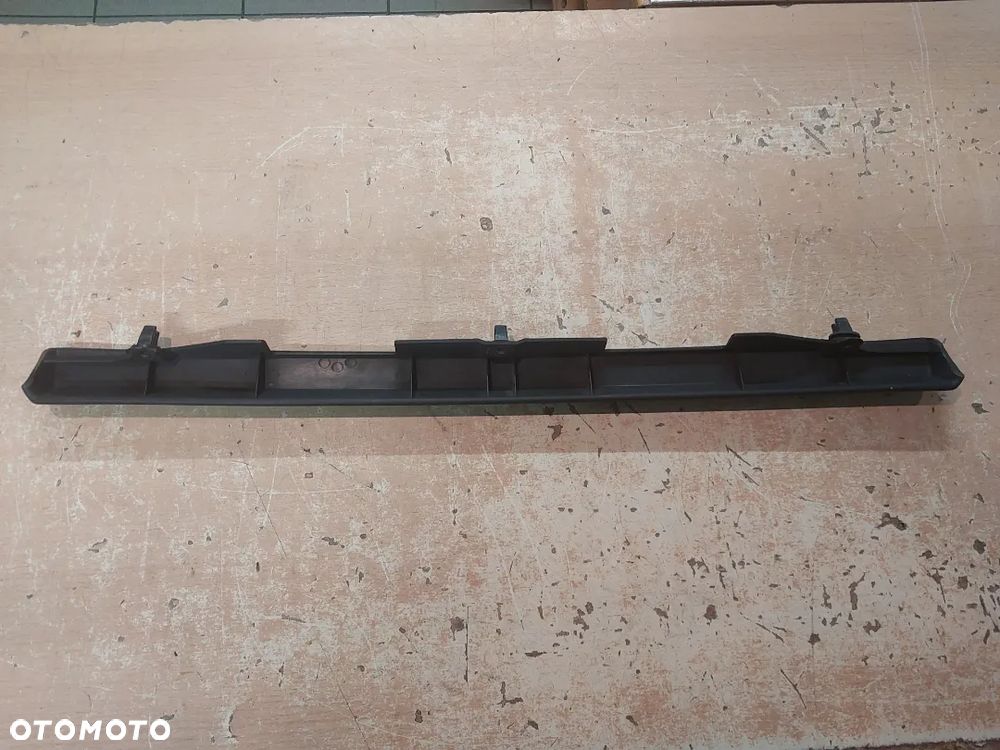 Listwa dzwi tył vw t4 - 3