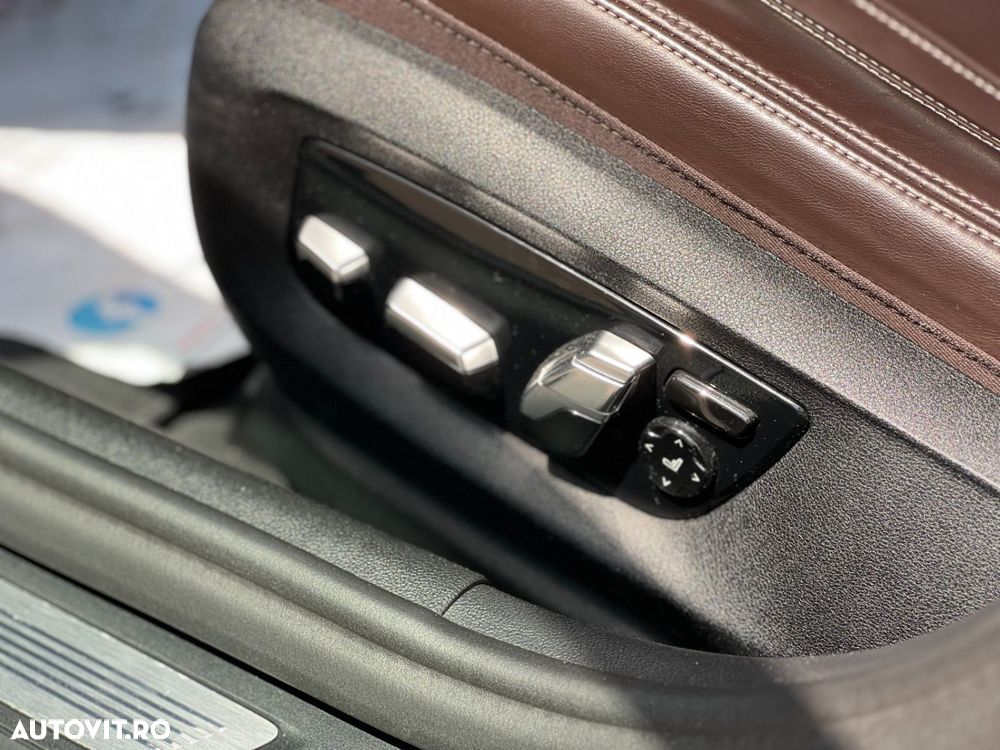 BMW Seria 5 530i AT MHEV - 11
