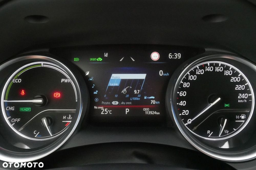 Toyota Camry 2.5 Hybrid Comfort CVT - 9