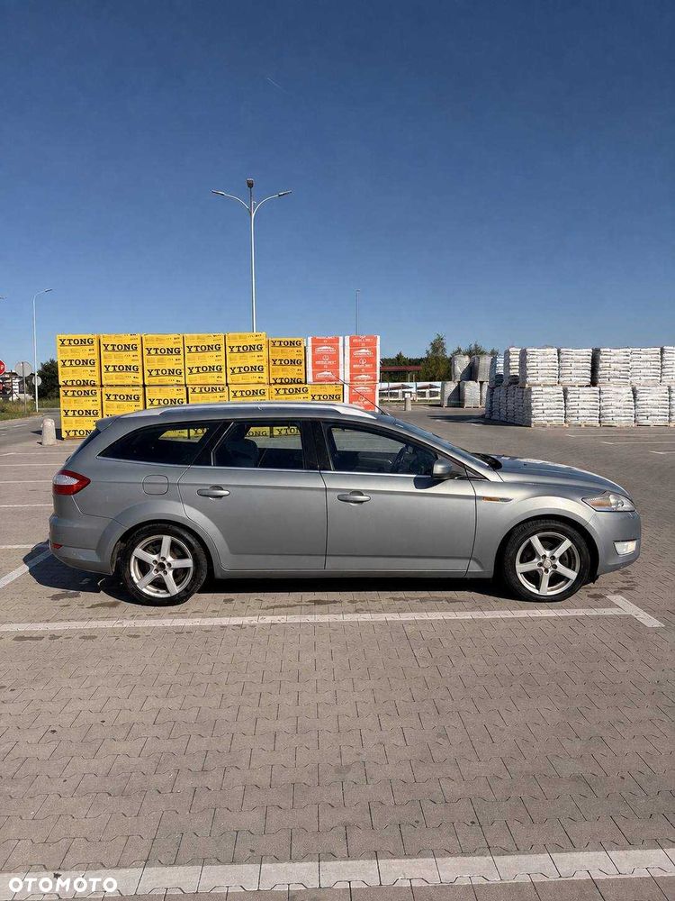 Ford Mondeo - 4