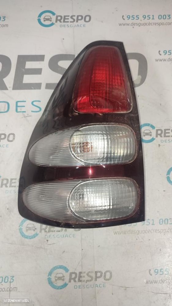 FAROLIM TRASEIRO ESQUERDO TOYOTA LAND CRUISER J12 - 1