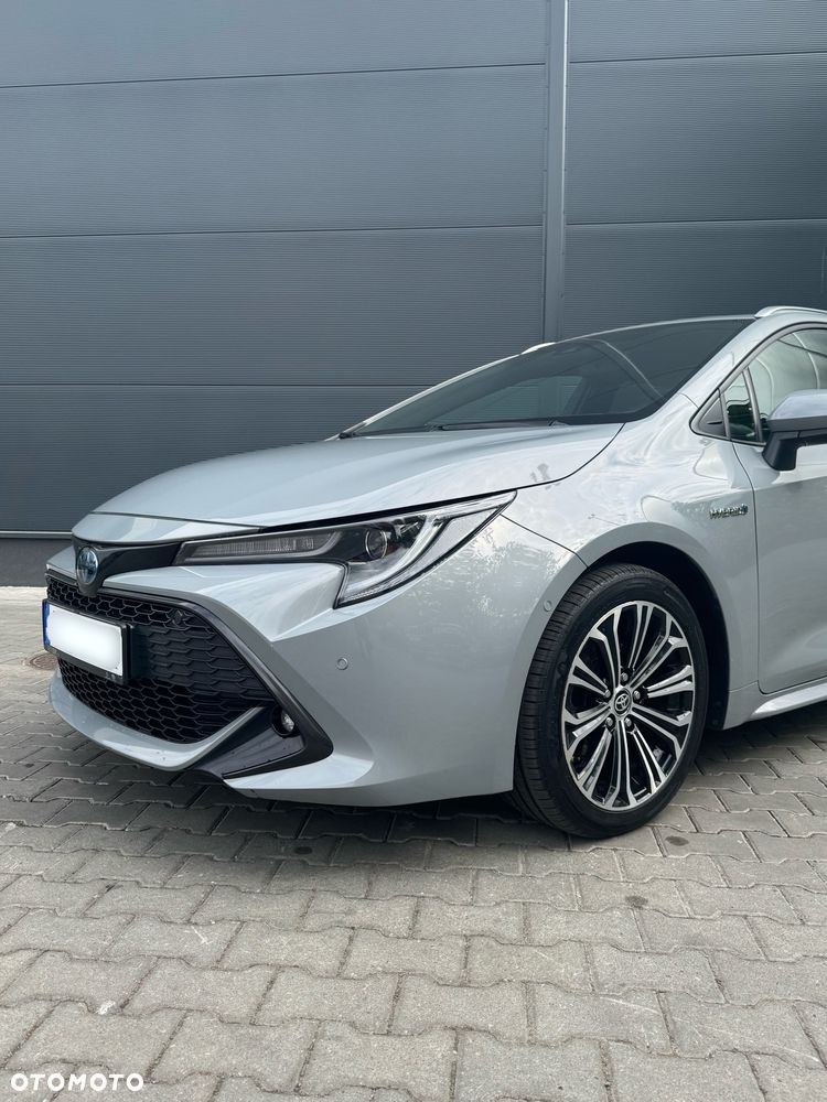 Toyota Corolla 2.0 Hybrid Executive - 9
