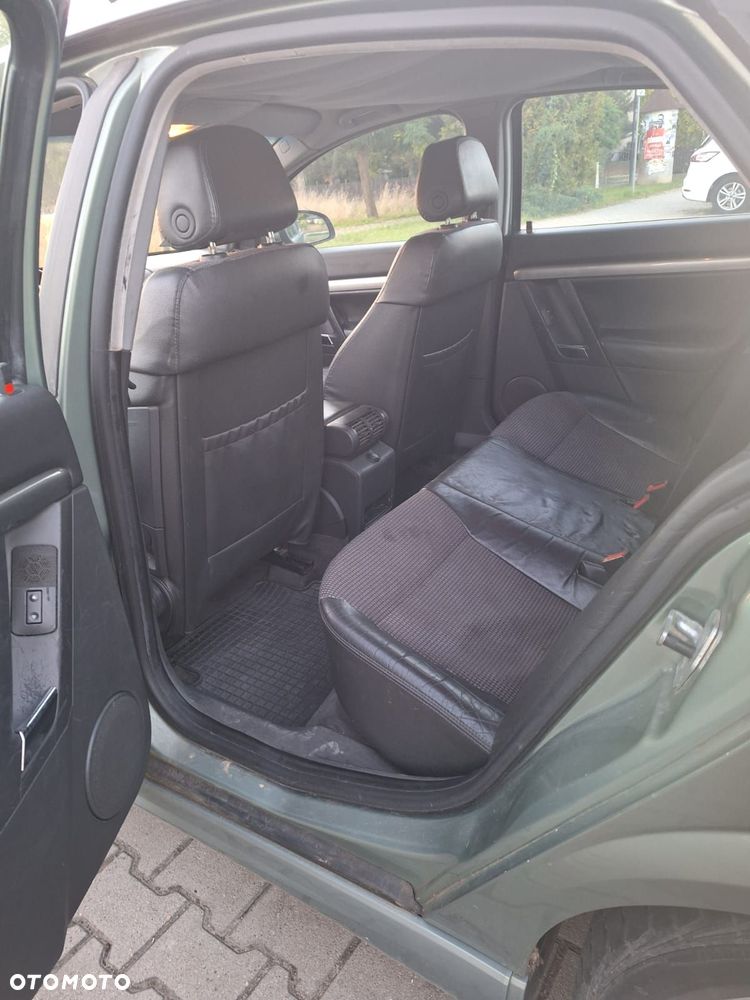 Opel Vectra 1.8 - 7