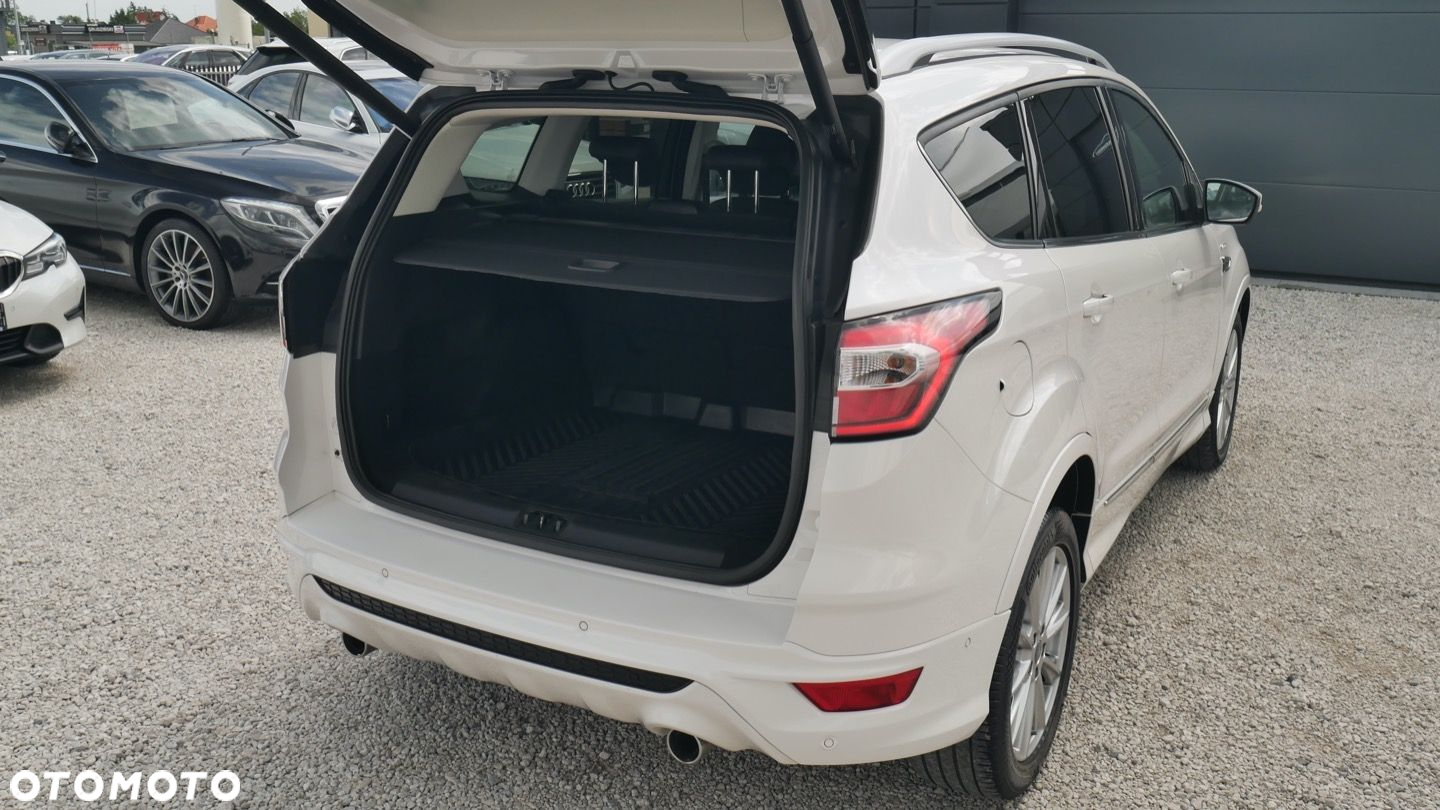 Ford Kuga - 18
