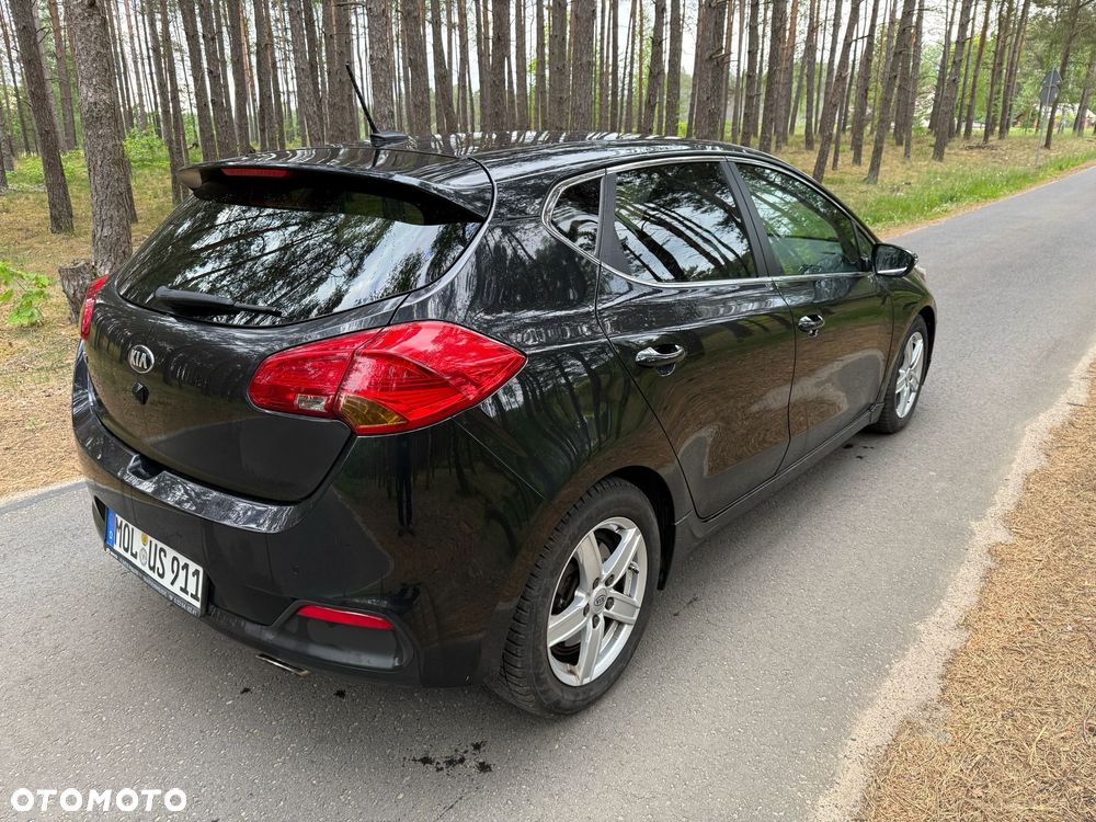 Kia Ceed 1.6 GDI DCT Platinum Edition - 4
