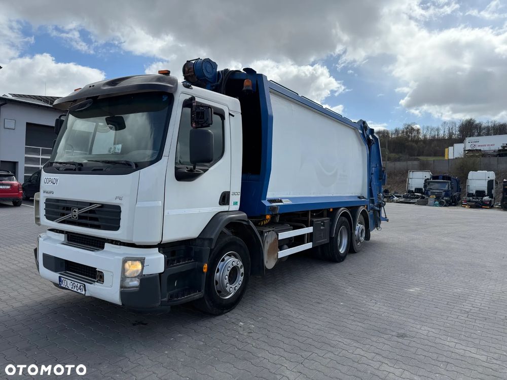 Volvo FE 300 Śmieciarka - 1
