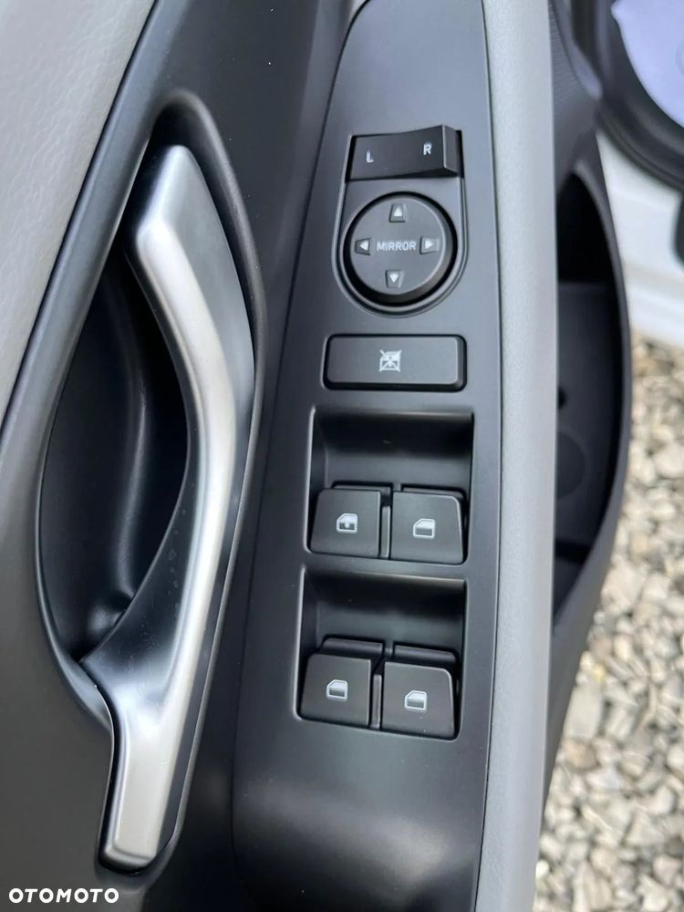 Hyundai i30 1.6 D Classic + - 27