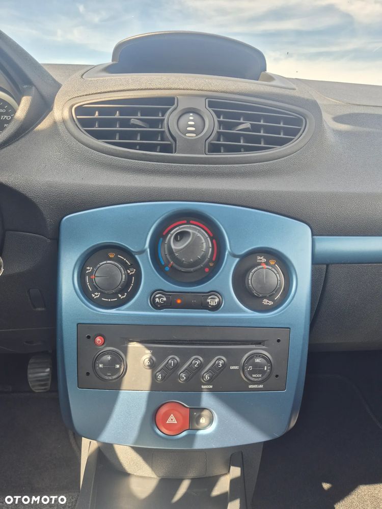 Renault Clio 1.2 16V 75 Dynamique - 31