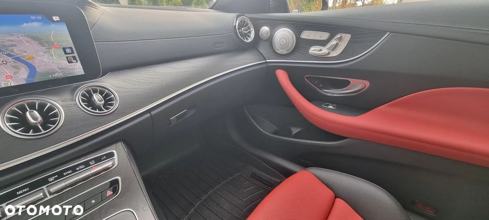 Mercedes-Benz Klasa E 450 4Matic 9G-TRONIC - 17