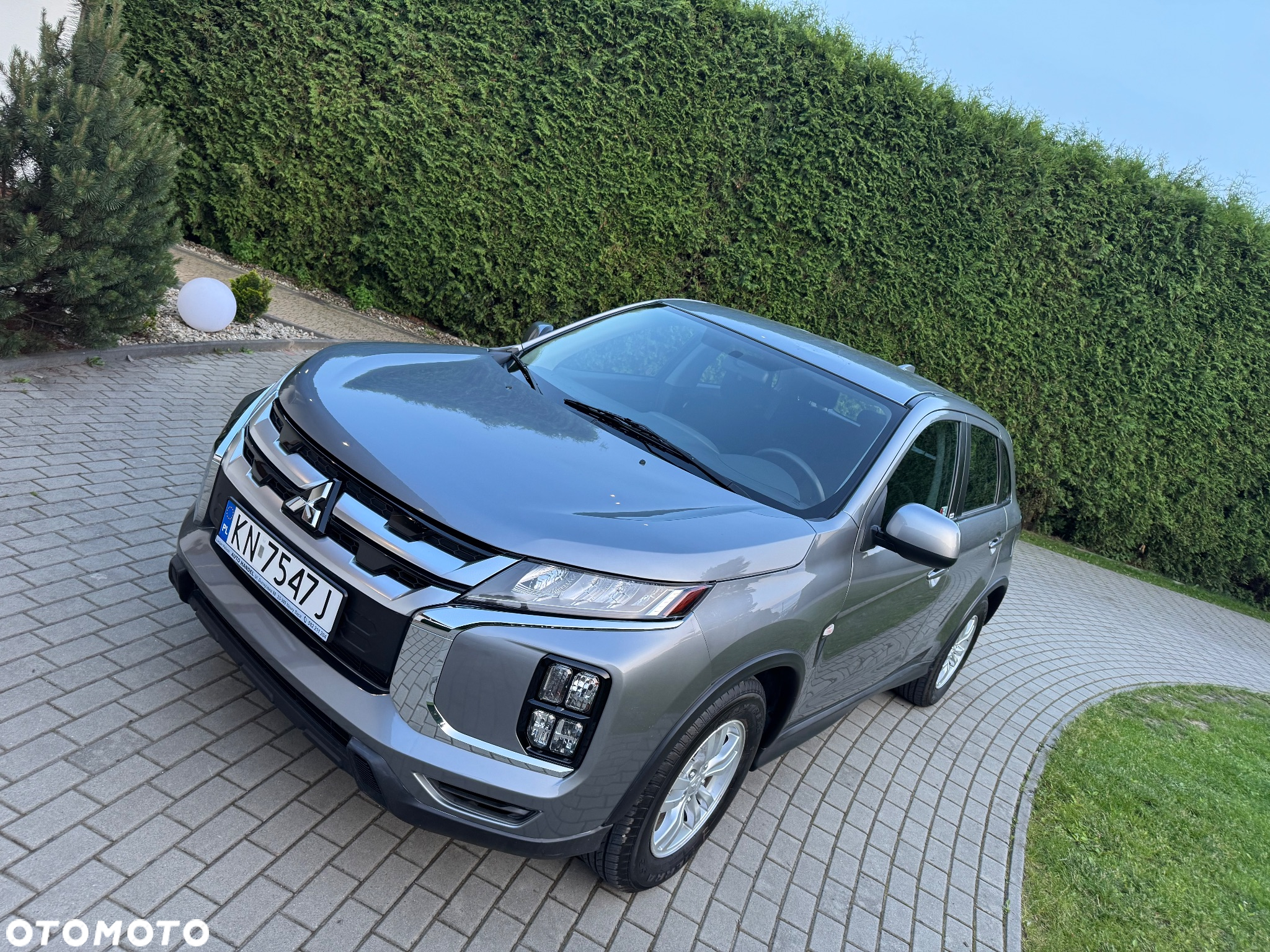 Mitsubishi ASX 2.0 4WD CVT Intro Edition+ - 2